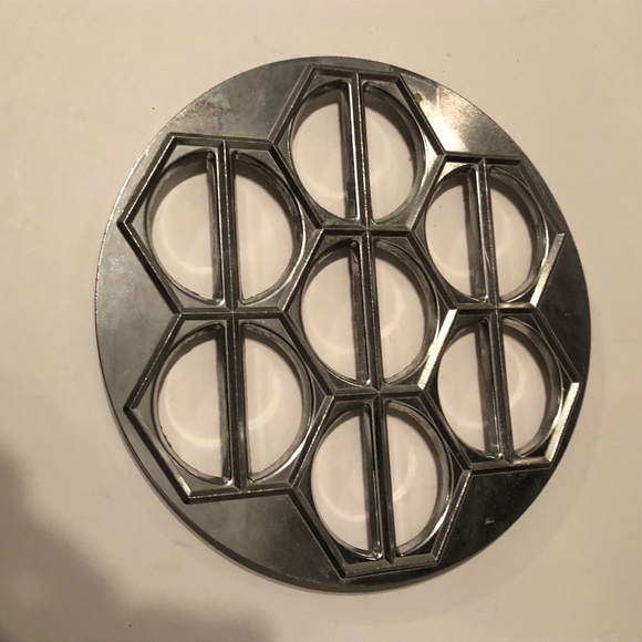 Metal perogie maker, 14 perogies pop out of this little lovely- good condition. - Picture 5 of 5